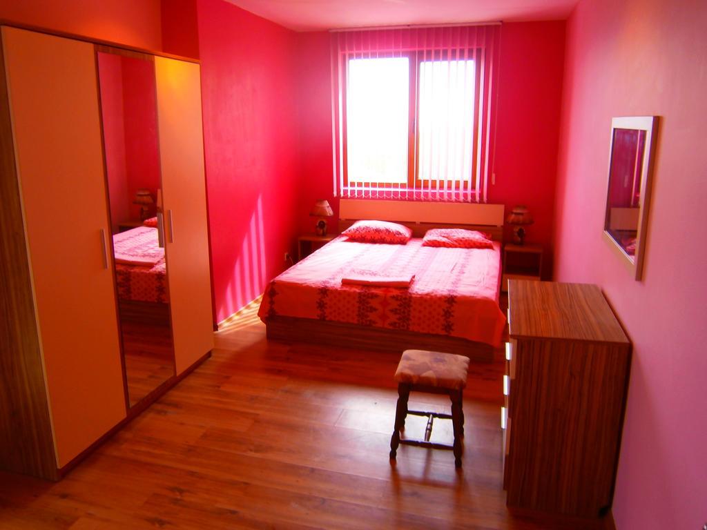 Apartments Stefi Pomorie Esterno foto