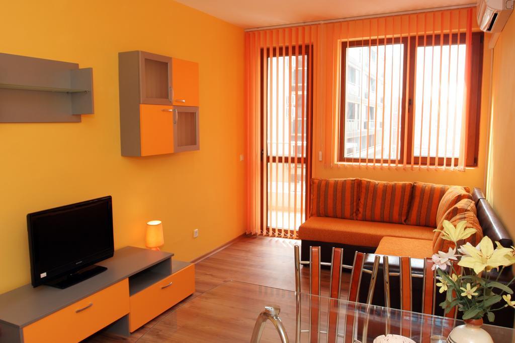 Apartments Stefi Pomorie Esterno foto
